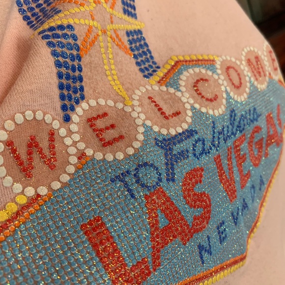 Las Vegas T-shirt Size XL EUC - Picture 2 of 8